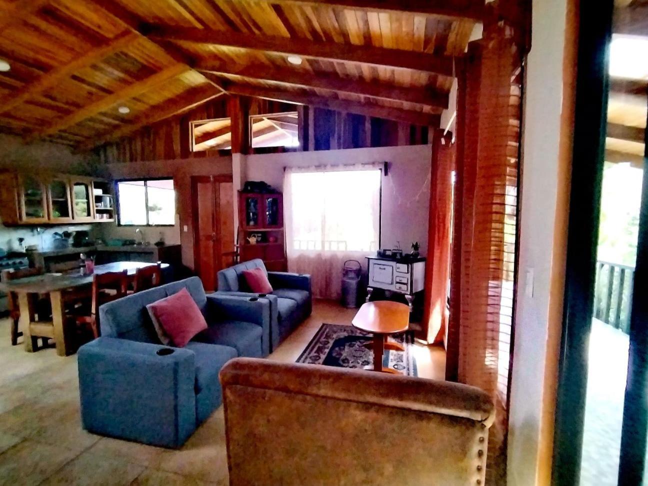 Вилла Casa De Montana Tica Linda Монте-Верде Экстерьер фото