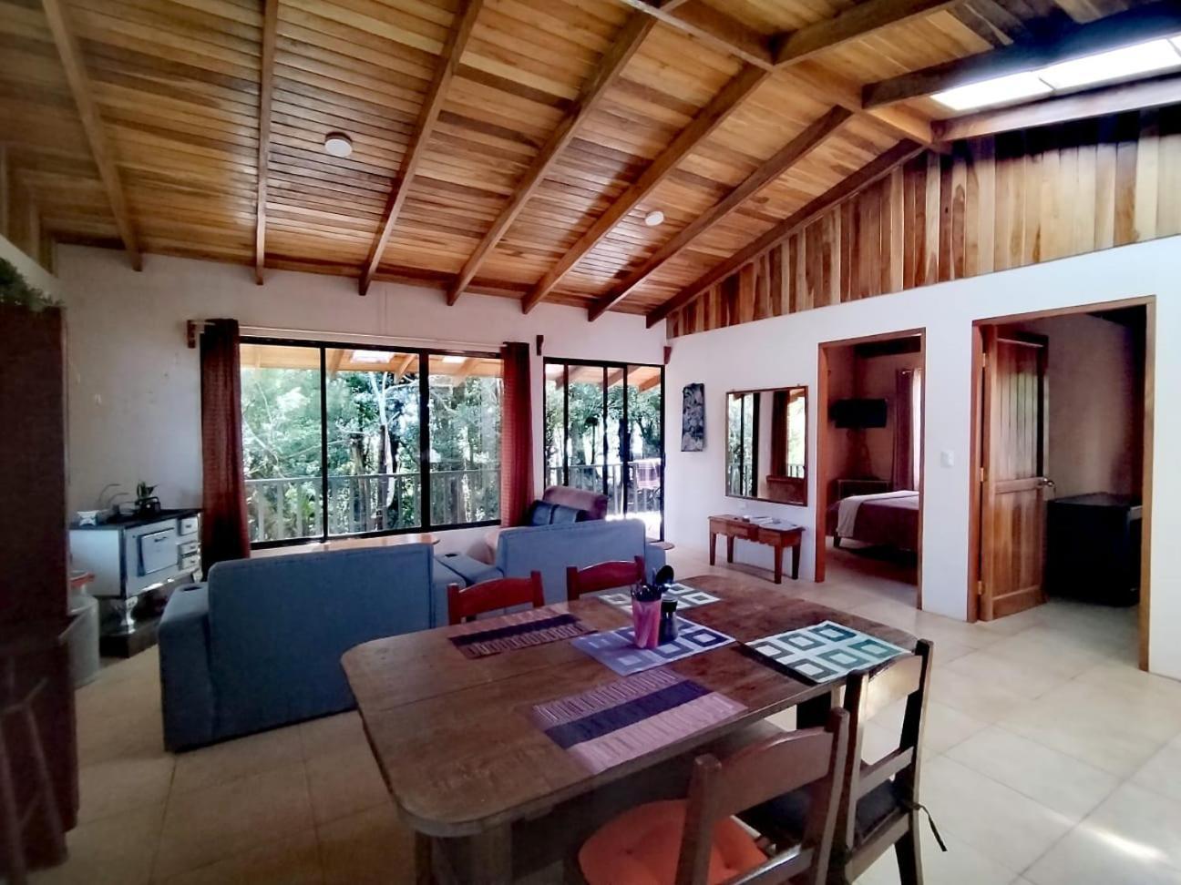 Вилла Casa De Montana Tica Linda Монте-Верде Экстерьер фото